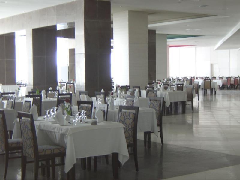 Aziza Beach Golf & Spa (Adults Only) Al-Hammamat Bagian luar foto